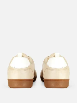 Discount Primark Baskets Basses à Semelle En Gomme Beige