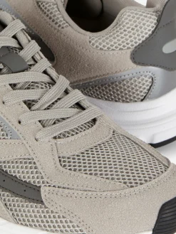 Primark Baskets Sport à Empiècement En Maille Gris