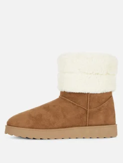 Sale Primark Bottes Doublées En Fausse Fourrure Fauve