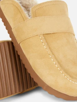 Primark Chaussons Style Mocassins Doublés De Fausse Fourrure Beige