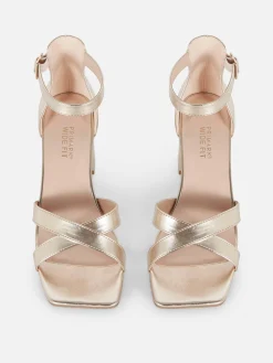 Best Primark Chaussures à Talons Larges Avec Brides Croisées Doré