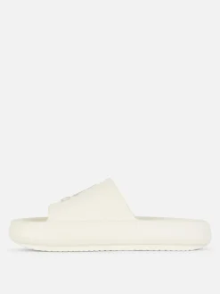 Sale Primark Claquettes à Logo Kappa X Écru