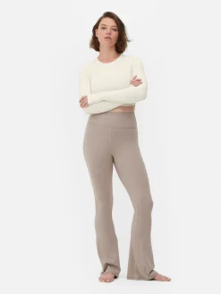 Sale Primark Haut Court De Sport à Manches Longues En Tissu Ultra-doux Rita Ora Ivoire