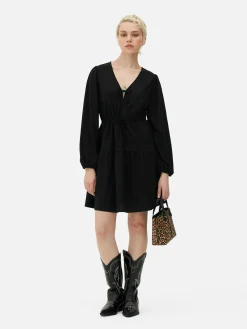 Best Primark Mini Robe à Smocks Avec Col En V Et Liens à Nouer Noir