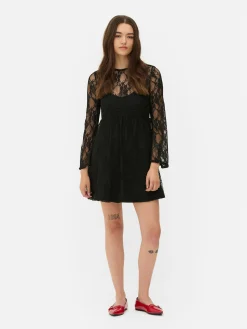 Best Primark Mini Robe En Dentelle Beetlejuice X Colleen Atwood Noir