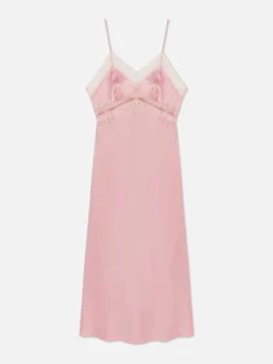 Sale Primark Nuisette Mi-longue En Satin à Finitions En Dentelle Rose