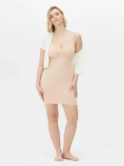 Primark Robe à Enfiler Gainante Et Lissante Taupe