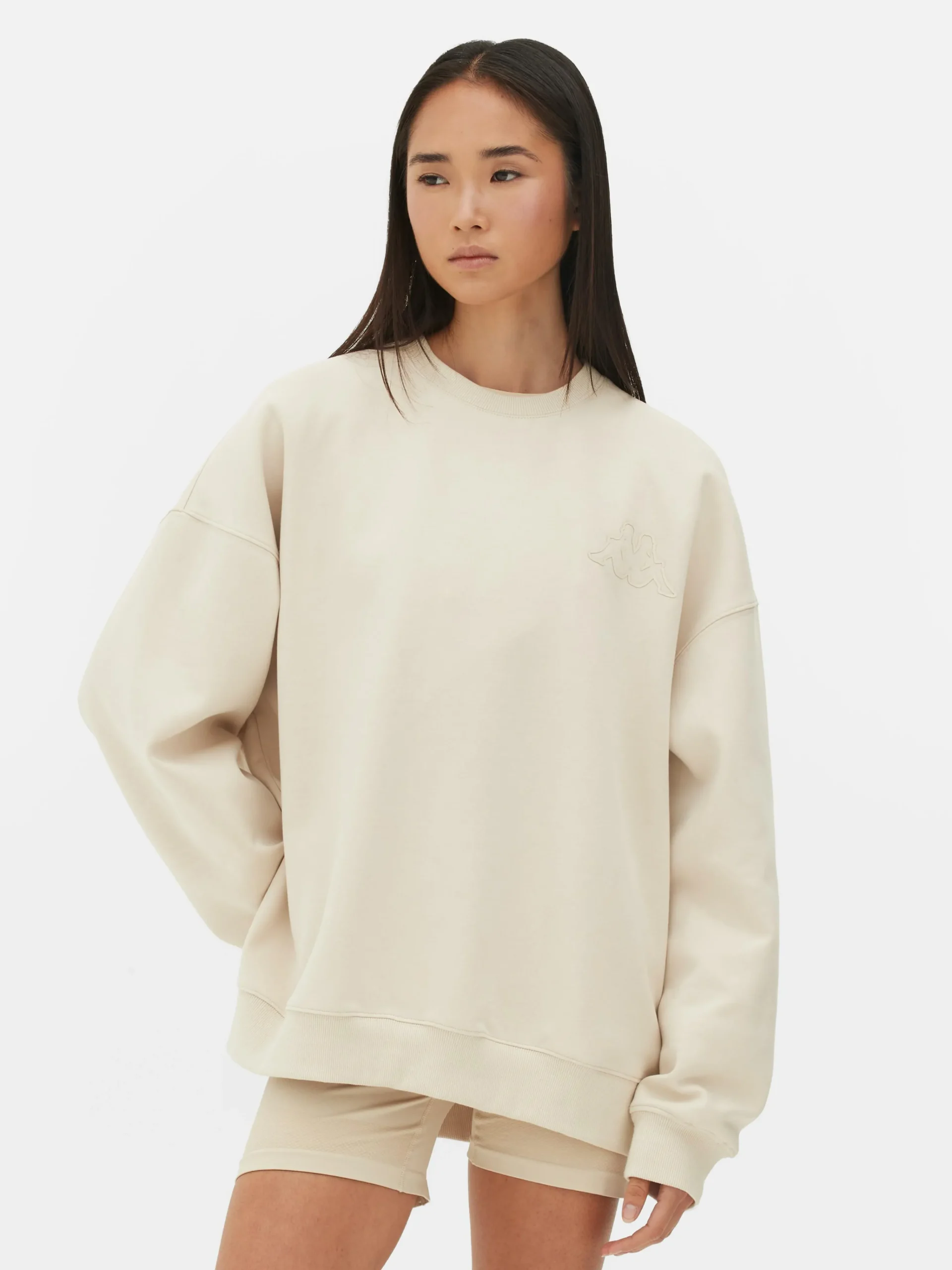 Online Primark Sweat-shirt Graphique Oversize Kappa X Écru